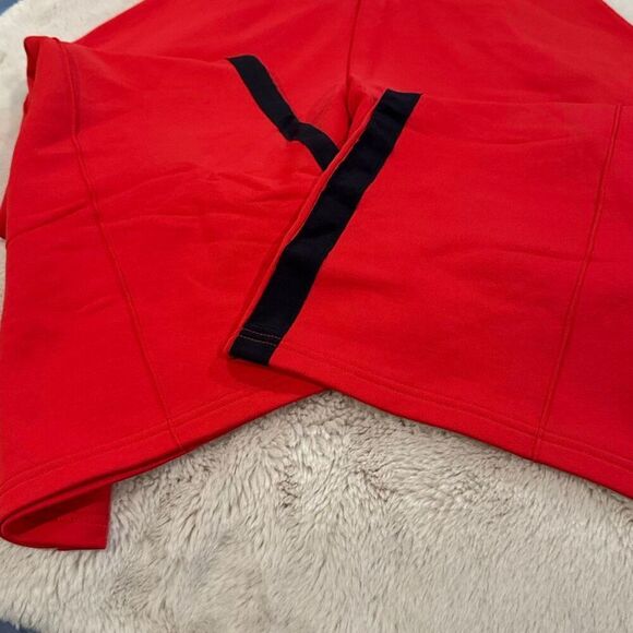 Tommy Hilfiger and Gigi Hadid Collab red heavyweight sweatpants with black side - Picture 5 of 5